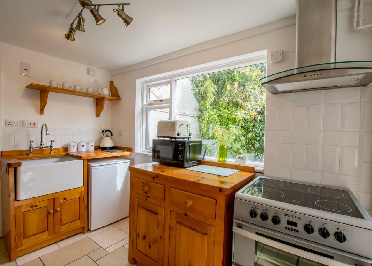 60 And A Half Bailgate Appartement Lincoln Buitenkant foto